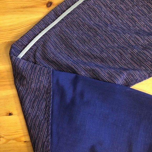 Purple/pink striped leggings with mesh - Picture 2 of 2